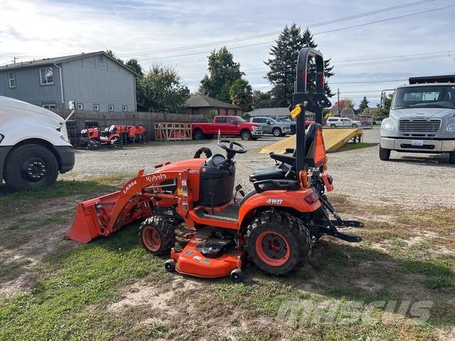 Kubota BX2380R14V-1 Tractores compactos