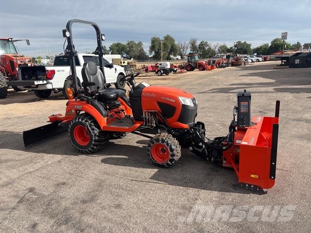 Kubota BX2680 Taajamatraktorit