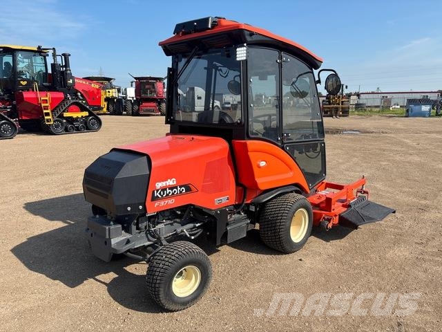 Kubota F3710 Kompakttraktorid