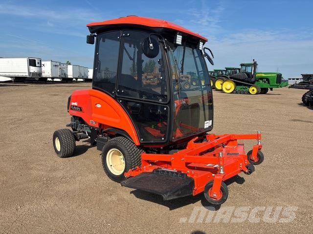 Kubota F3710 Kompakttraktorid