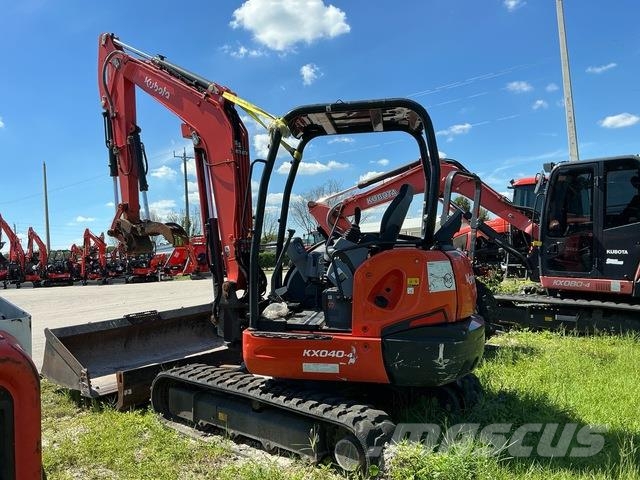 Kubota KX040-4R1 Escavadeiras de esteiras