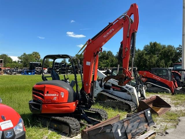 Kubota KX040-4R1 Escavadeiras de esteiras