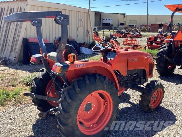Kubota L2501HST Трактори