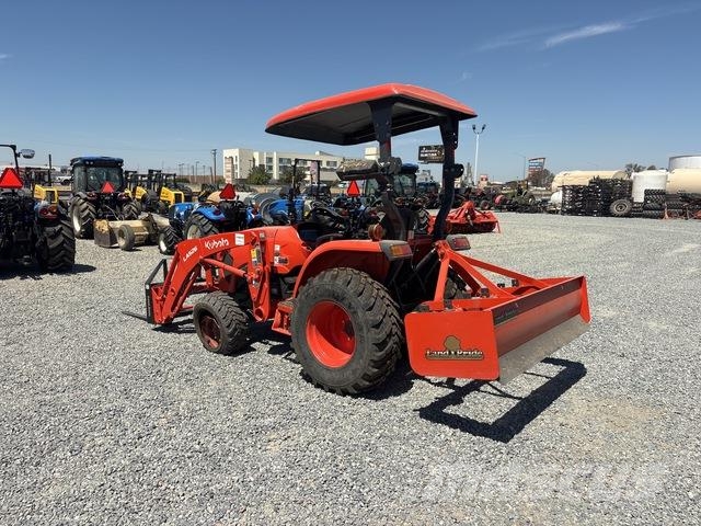 Kubota L2502HST Kompaktni (mali) traktori