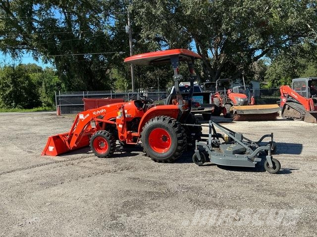 Kubota L2502HST Compact tractors