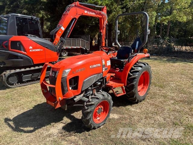 Kubota L3901HST Compact tractors