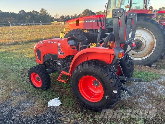 Kubota L3902HST コンパクトトラクター