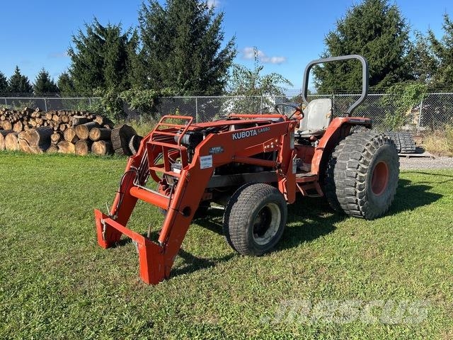 Kubota L4200GST コンパクトトラクター
