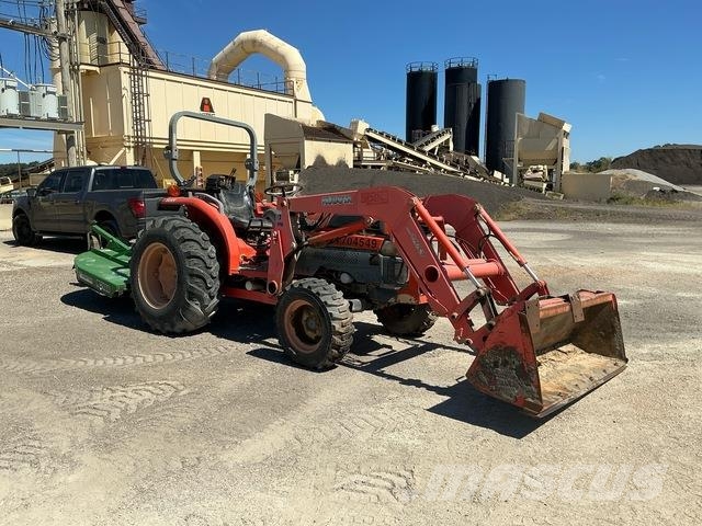 Kubota L5030 Kompaktní traktory
