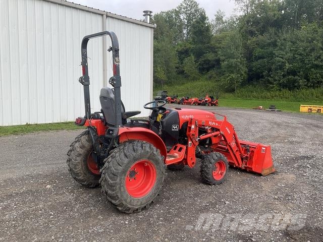Kubota LX2610HSD جرارات مدمجة
