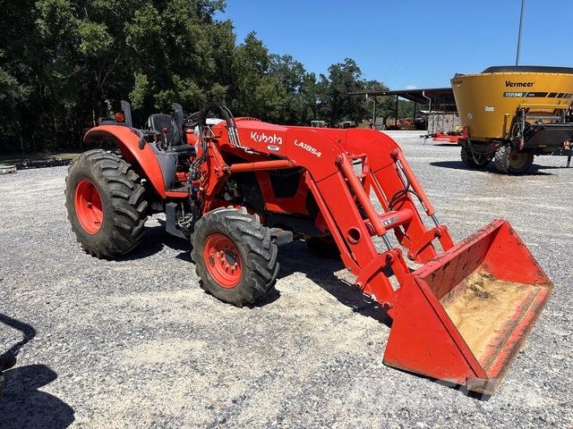 Kubota M5-111D Compact tractors