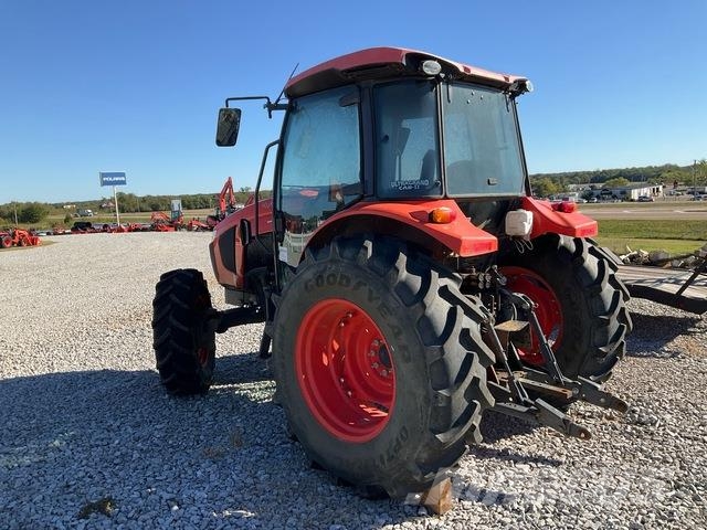 Kubota M5-111HDC-1 コンパクトトラクター