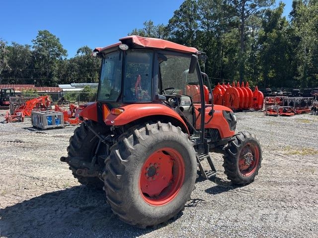 Kubota M6060HDC Компактни трактори