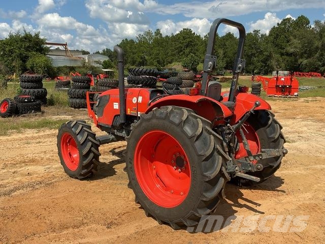 Kubota M7060HD Taajamatraktorit