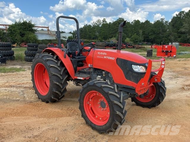 Kubota M7060HD Taajamatraktorit