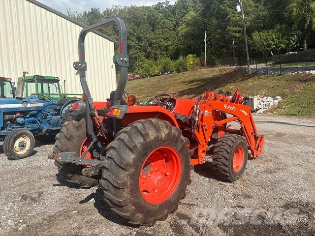 Kubota MX6000HST Kompaktné traktory