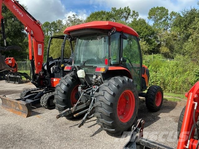 Kubota MX6000HSTC جرارات مدمجة