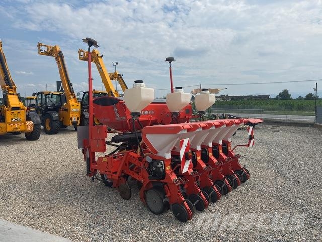 Kubota PP1450V E-DRIVE II مثاقيب
