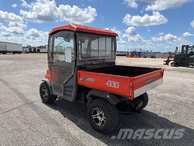 Kubota RTV900 ماكينات منفعة عامة