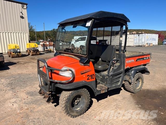 Kubota RTV900XT Комунални съоражения
