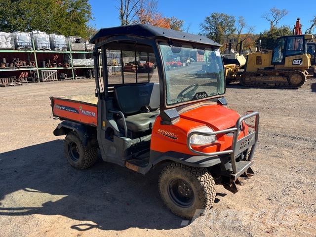 Kubota RTV900XT Комунални съоражения
