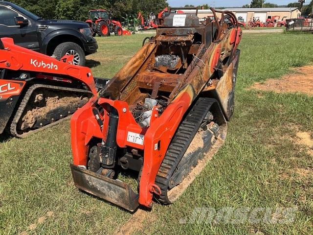 Kubota SCL1000 Lietoti riteņu kompaktiekrāvēji