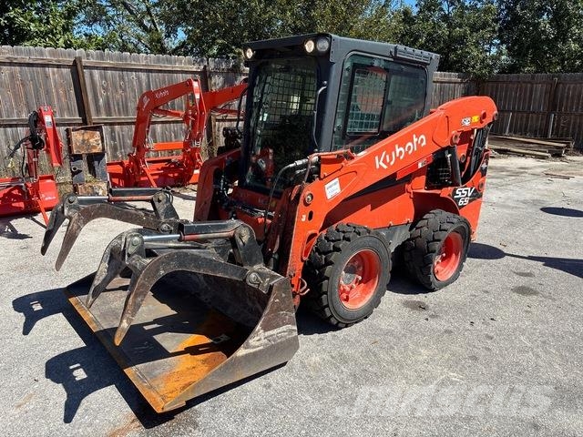 Kubota SSV65PHFRC Skid steer loderler