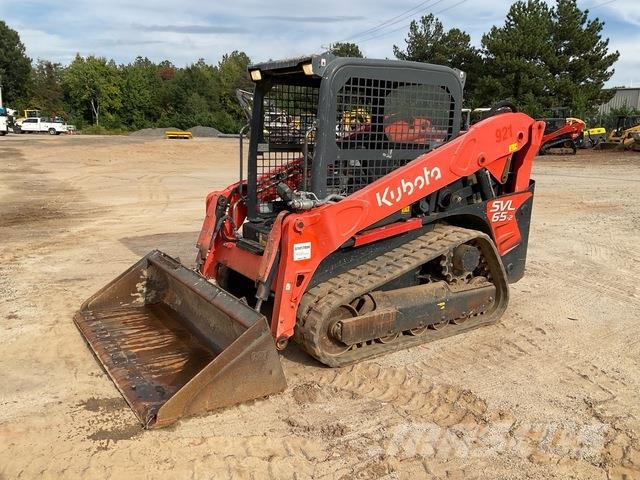 Kubota SVL65-2 스키드로더
