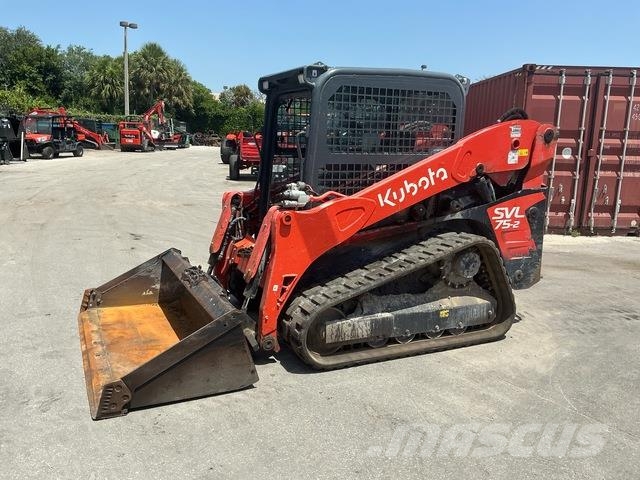 Kubota SVL75-2HFWC Mini Pale Gommate