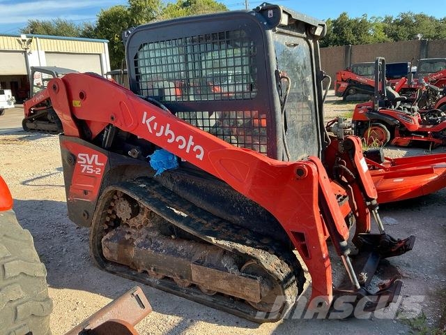 Kubota SVL75-2HFWC Мини-погрузчики