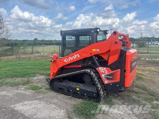 Kubota SVL75-3HFMVR Skid steer loderler