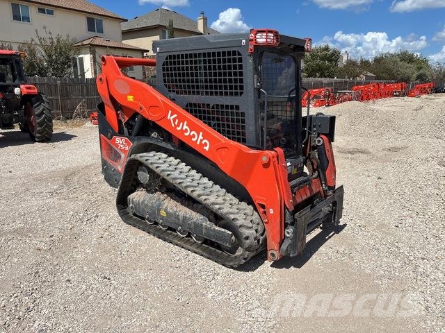Kubota SVL75-3HFWVC スキッドステアローダー