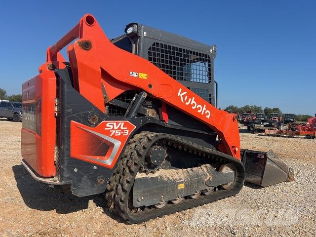 Kubota SVL75-3HFWVRCC スキッドステアローダー