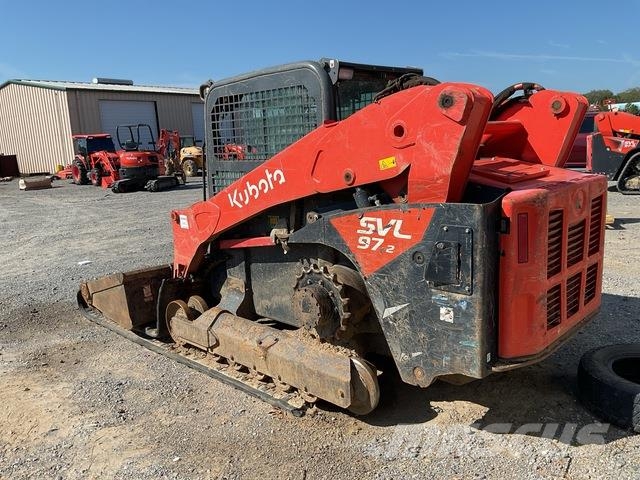Kubota SVL97-2 HFC 滑移轉向裝載機