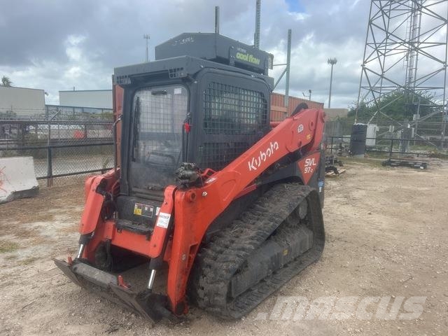 Kubota SVL97-2 HFC 滑移轉向裝載機