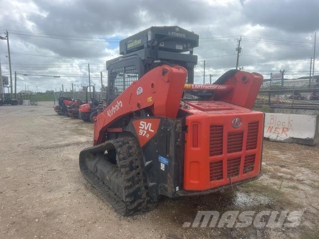 Kubota SVL97-2 HFC 滑移轉向裝載機