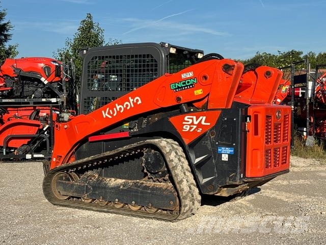 Kubota SVL97-2HFCC スキッドステアローダー