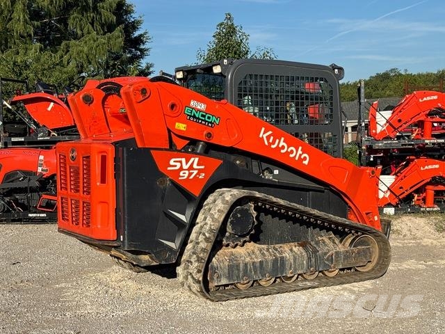 Kubota SVL97-2HFCC スキッドステアローダー