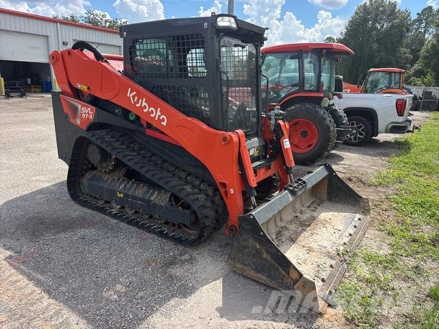 Kubota SVL97-3HFCC Skid steer loderler