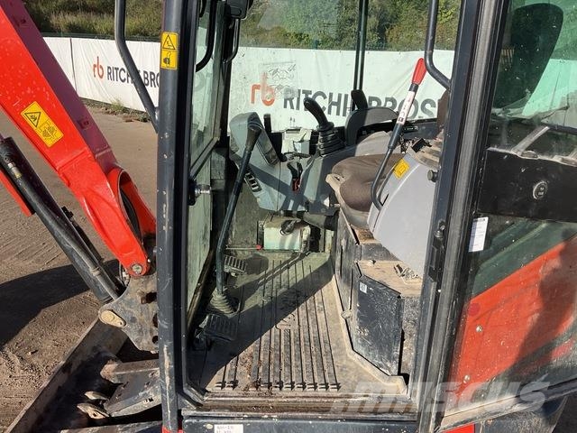 Kubota U27-4 Mini bageri < 7t
