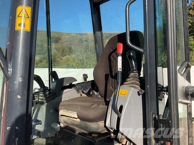 Kubota U27-4 Mini bageri < 7t