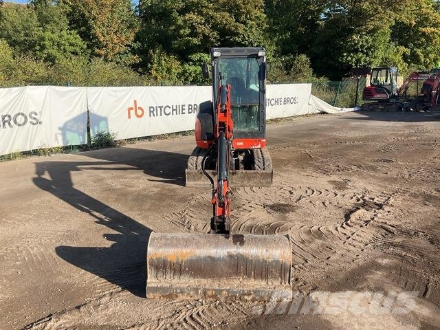 Kubota U27-4 Mini bageri < 7t