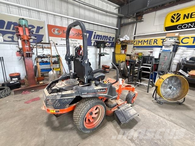 Kubota Z242KW-48 Statyba - Kita