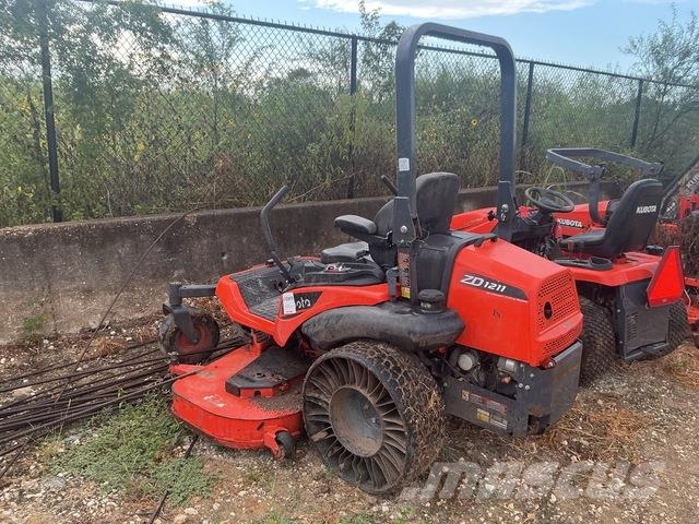 Kubota ZD1211L-3-72 Maszyny budowlane - Inne