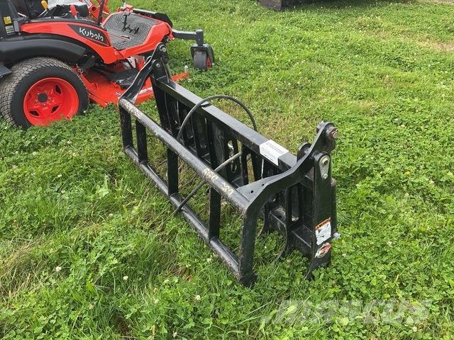 Land Pride SGC1060 خطاطيف