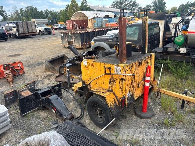 LeeBoy  Materiaal transport voertuigen