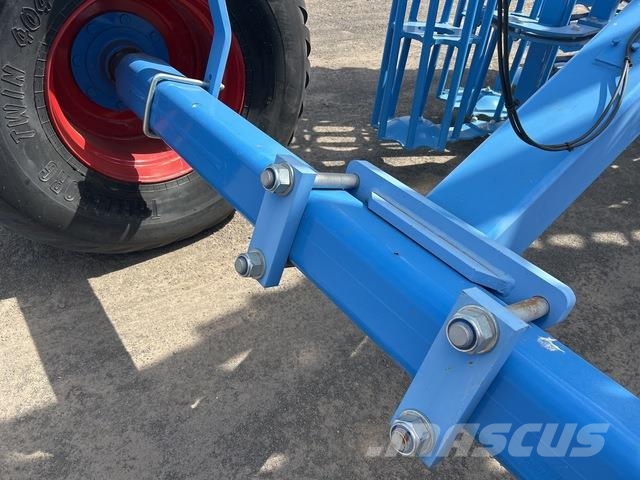 Lemken Heliodor 9 Compact Disc harrows