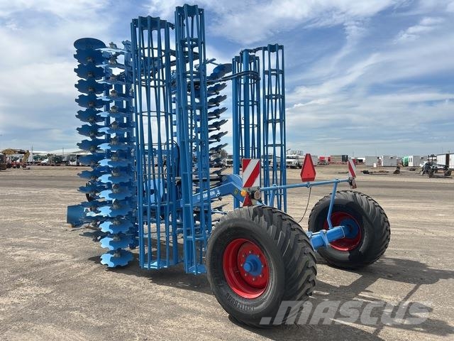 Lemken Heliodor 9 Compact Disc harrows