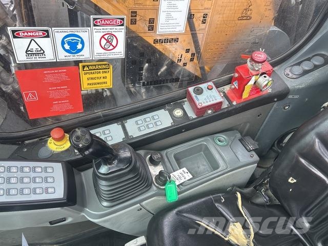 Liebherr 950T Vikšriniai ekskavatoriai