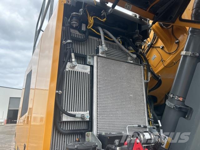 Liebherr 950T Vikšriniai ekskavatoriai